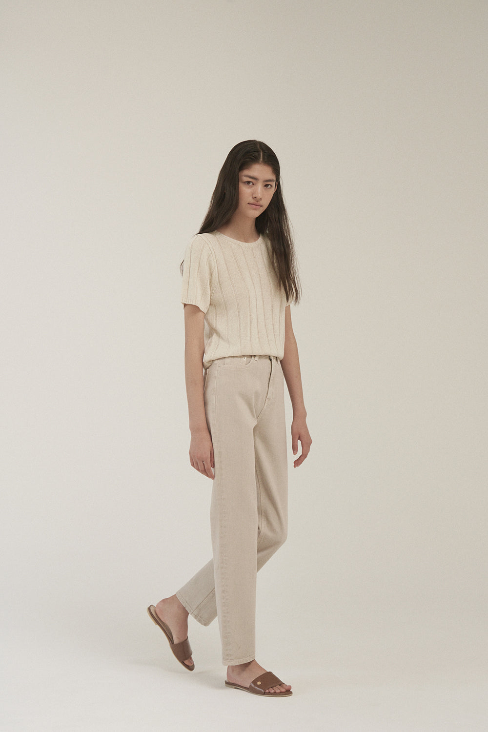 color_brown