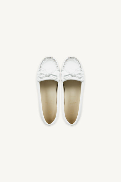 color_off_white
