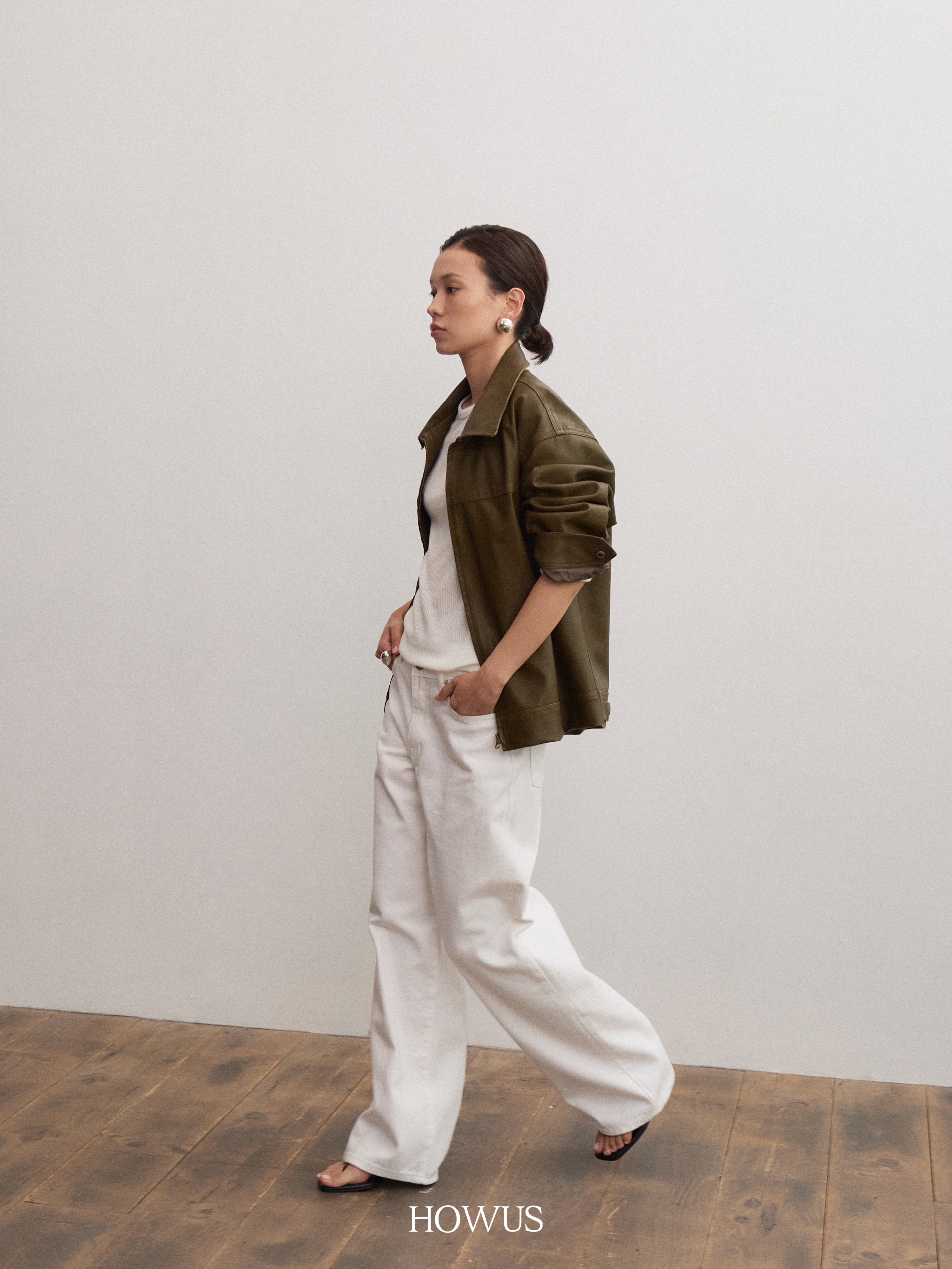 color_khaki