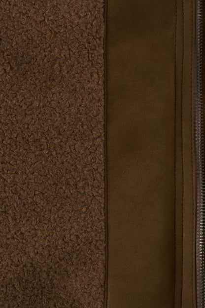 color_camel