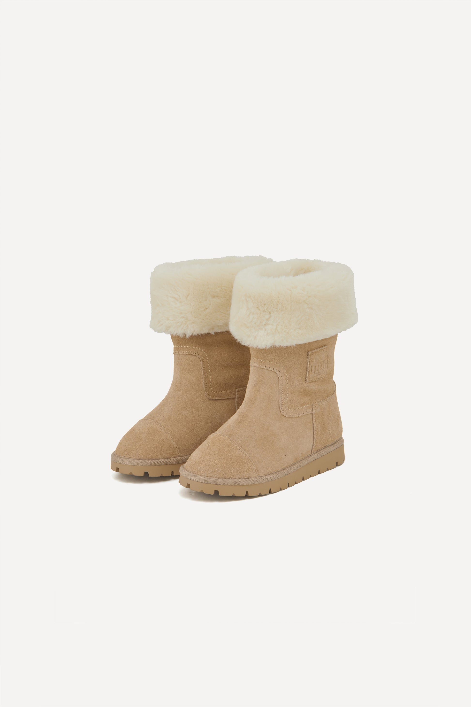 color_beige