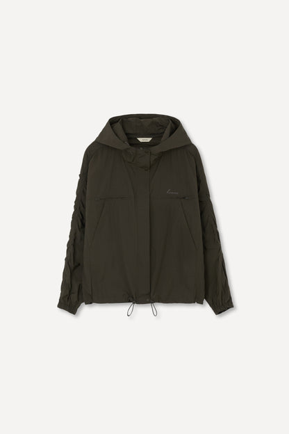 color_khaki