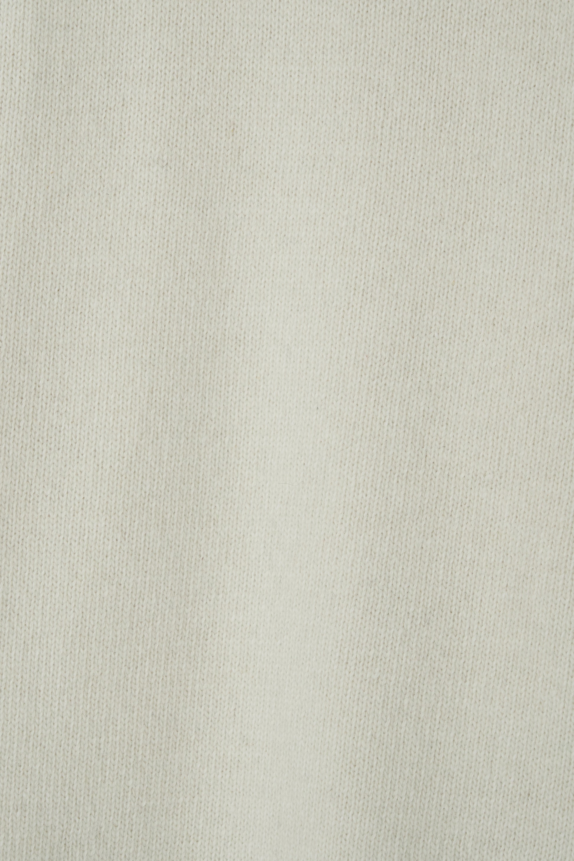 color_ivory