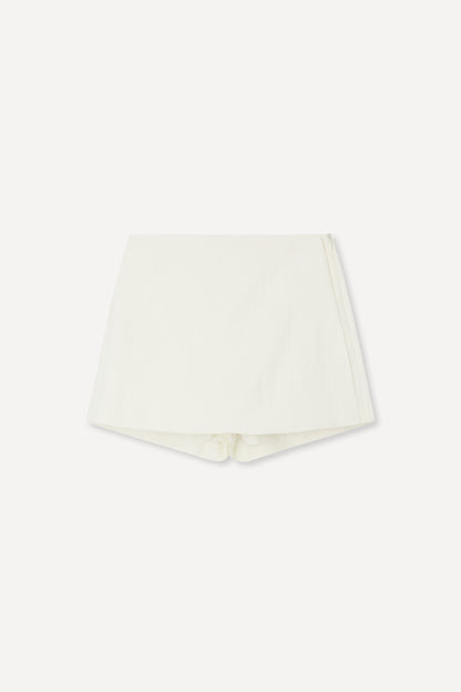 color_ivory