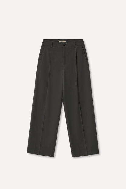 color_khaki