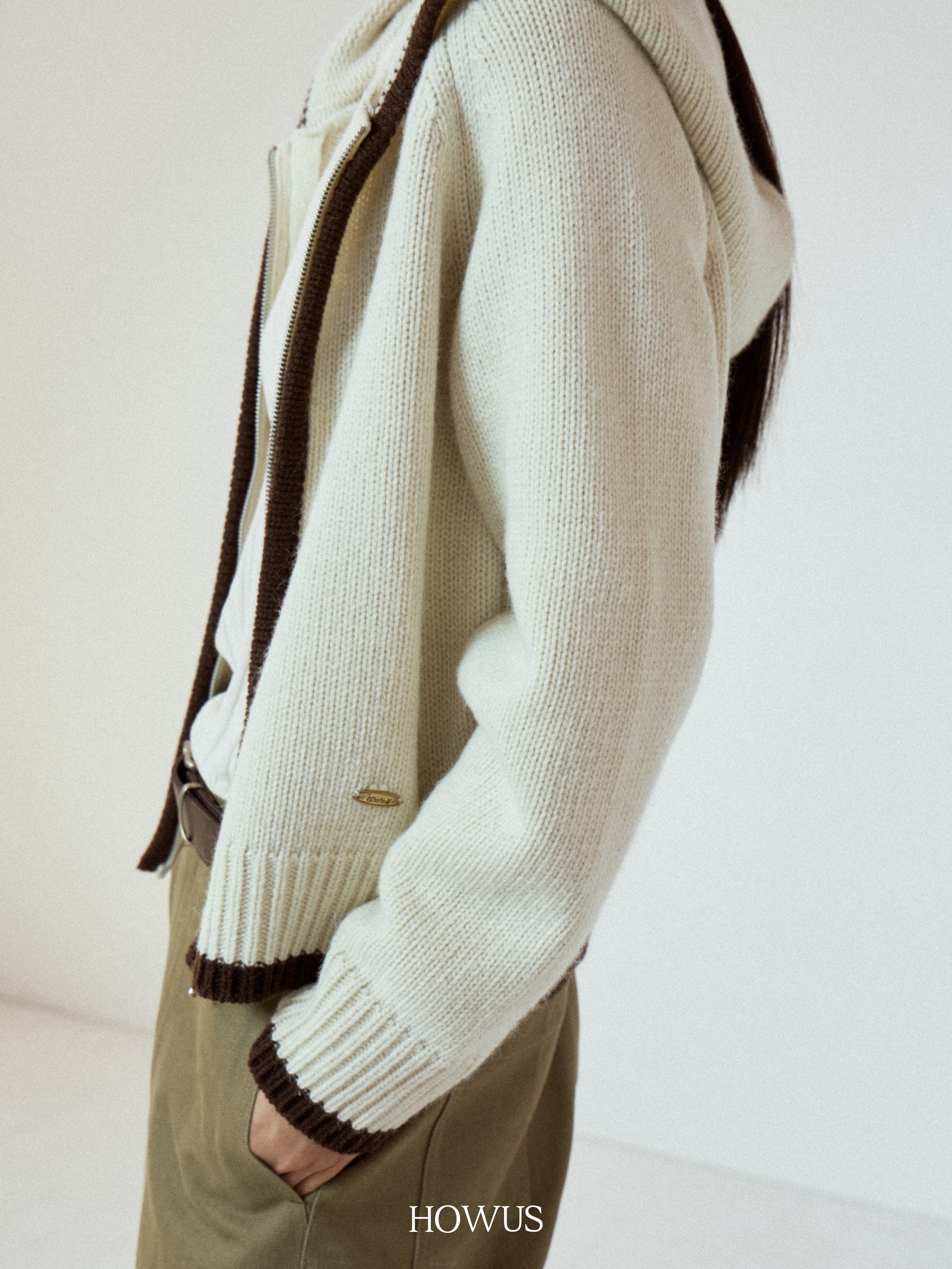 color_ivory