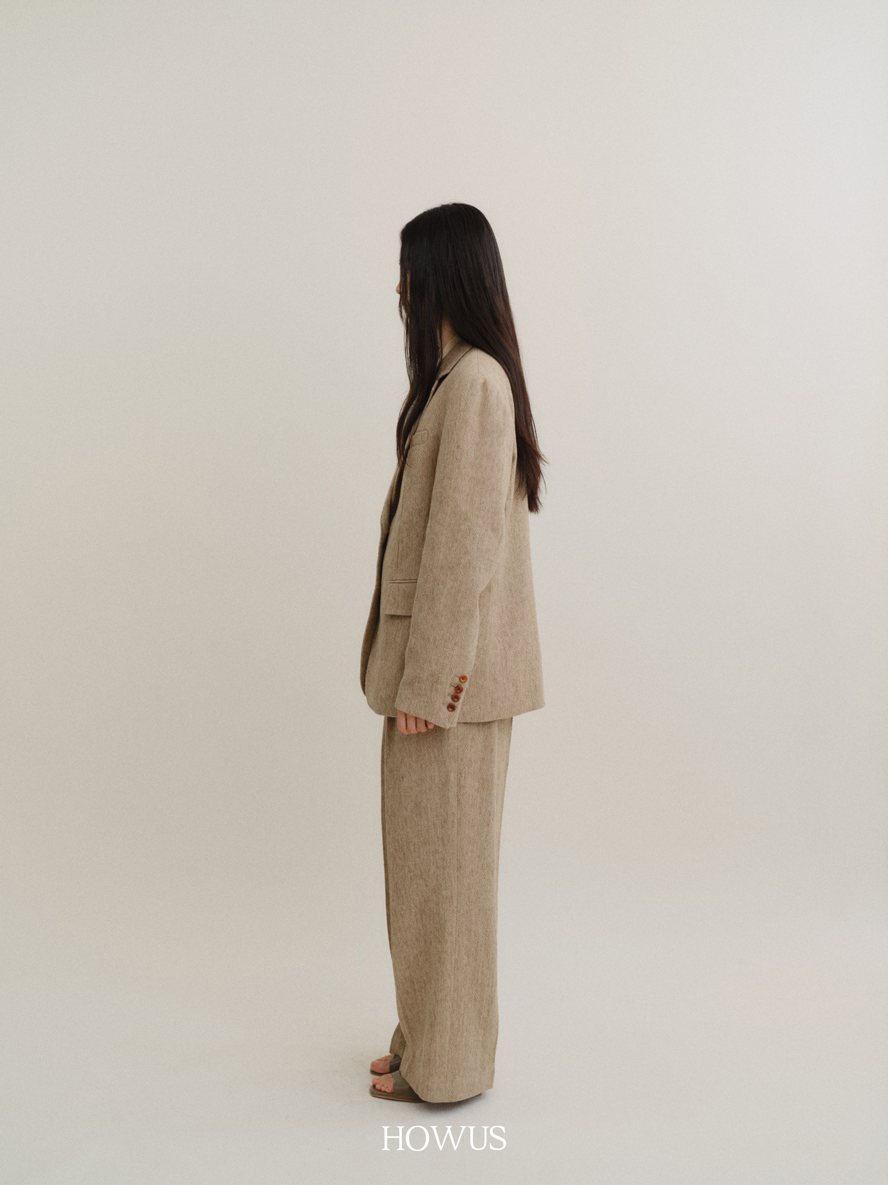 color_khaki