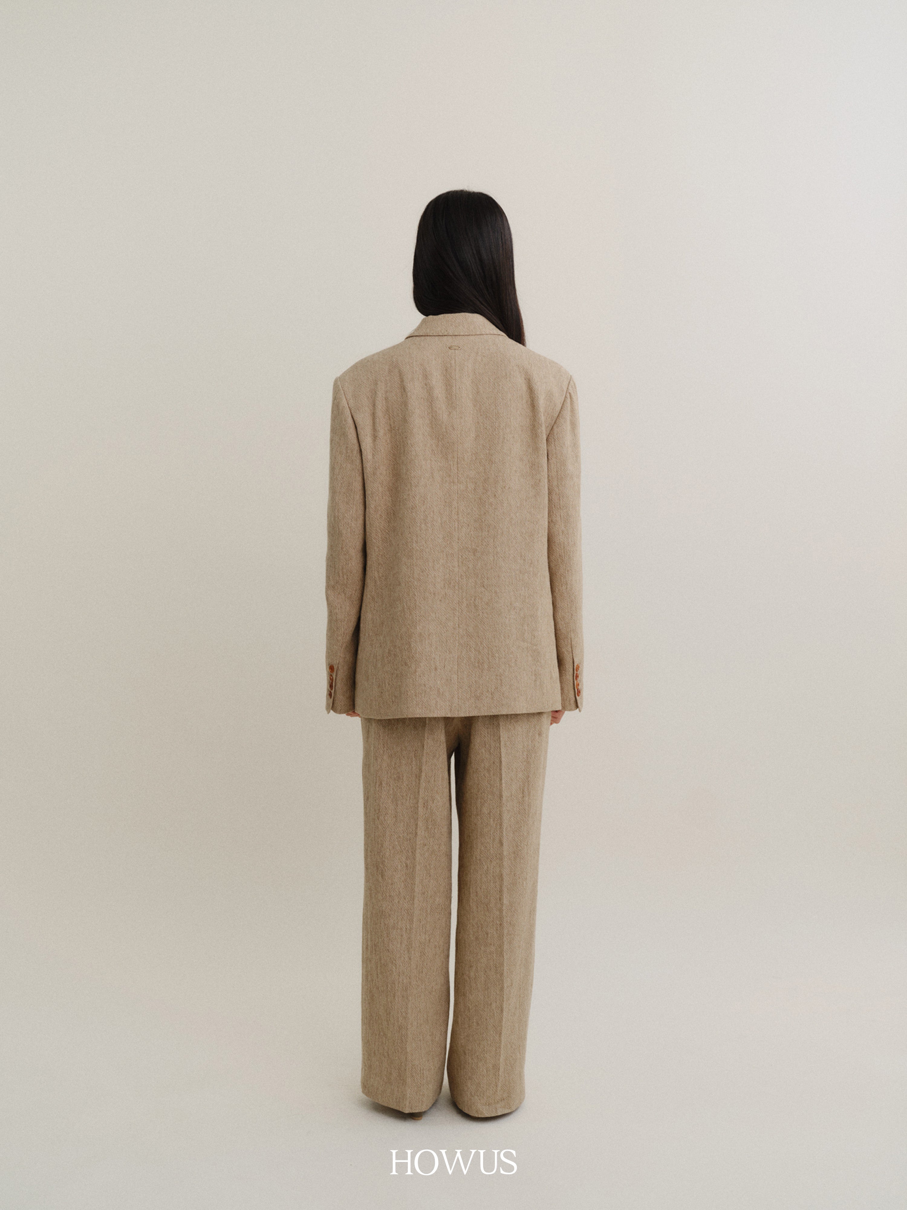 color_khaki