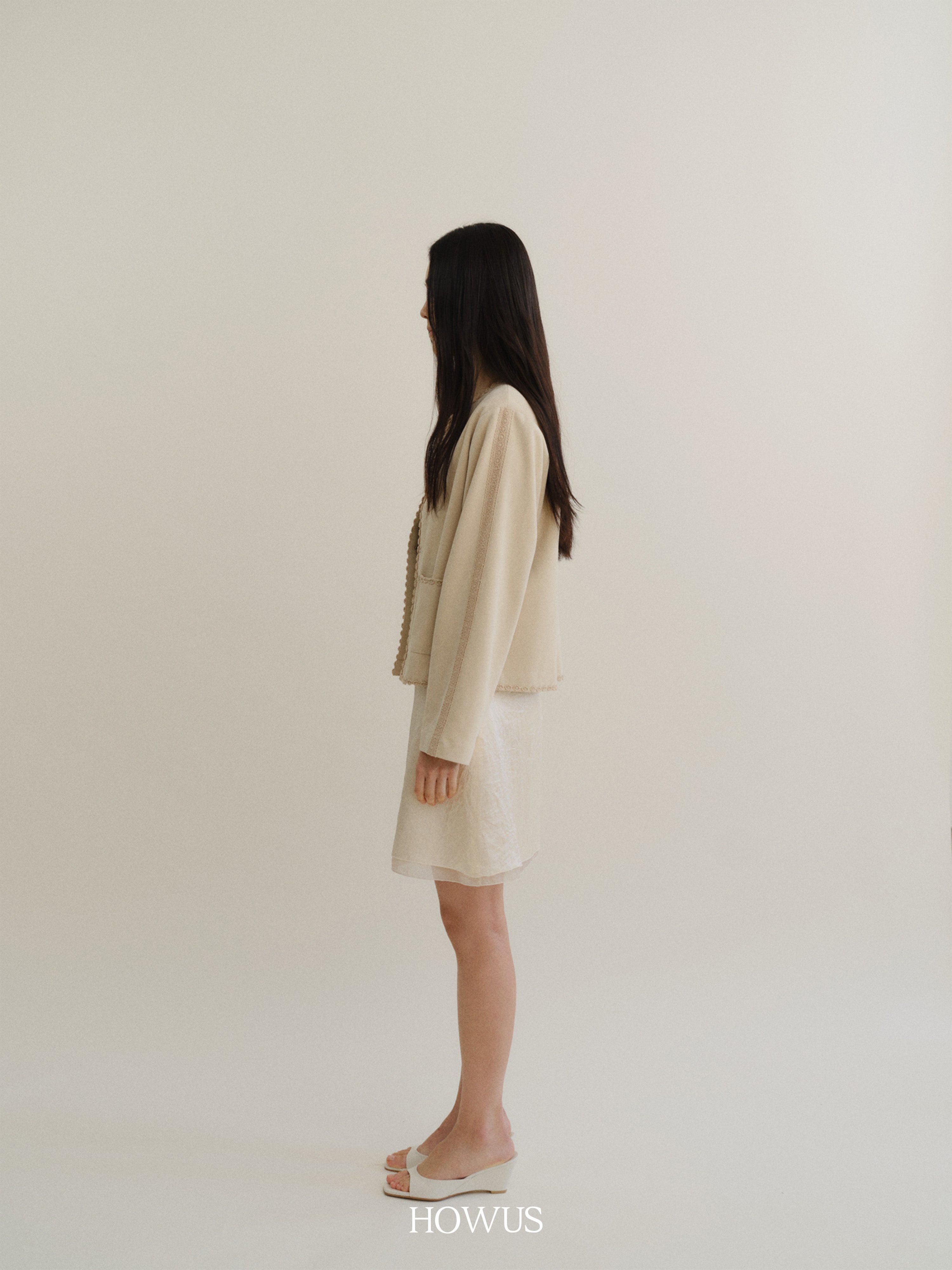 color_ivory