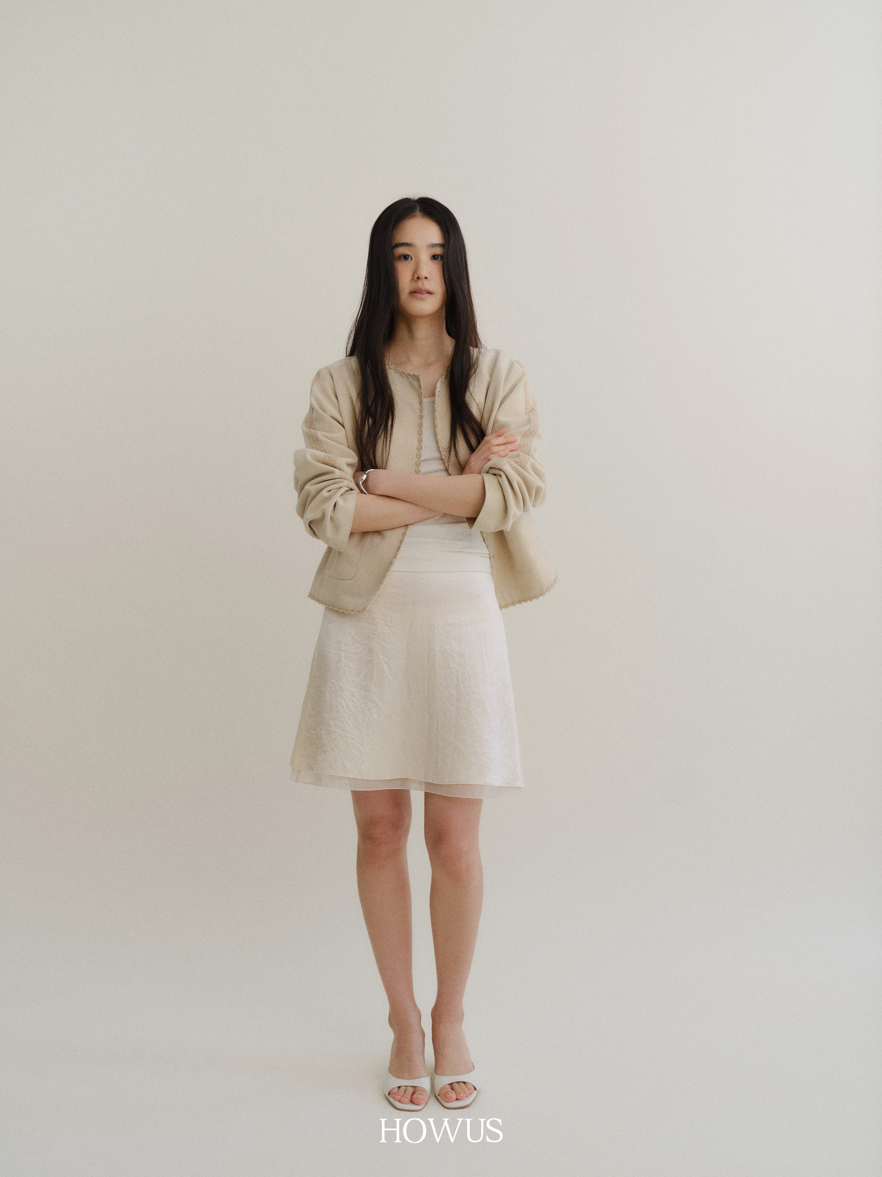 color_ivory