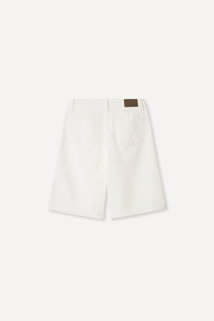 color_ivory