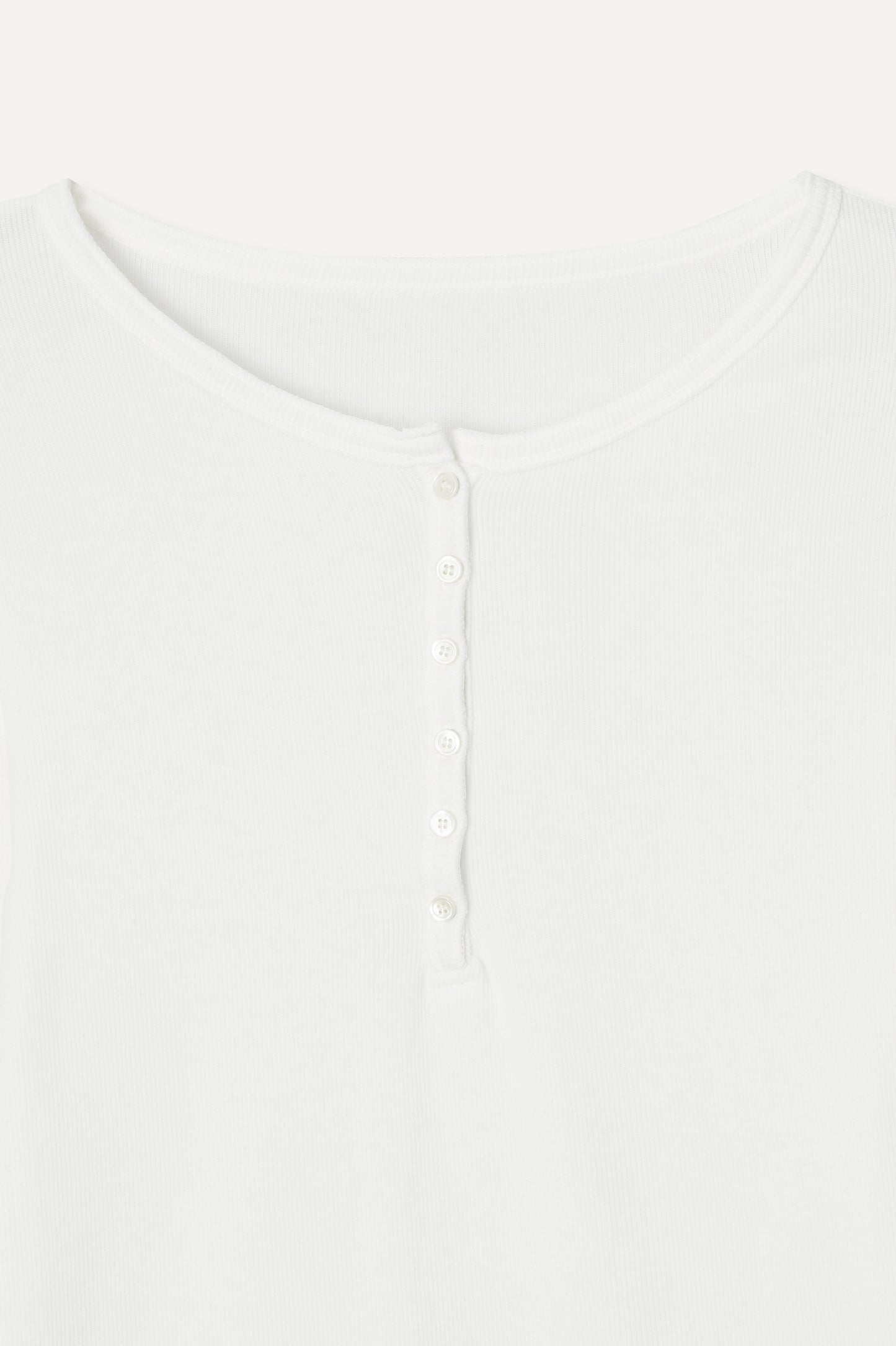 color_ivory