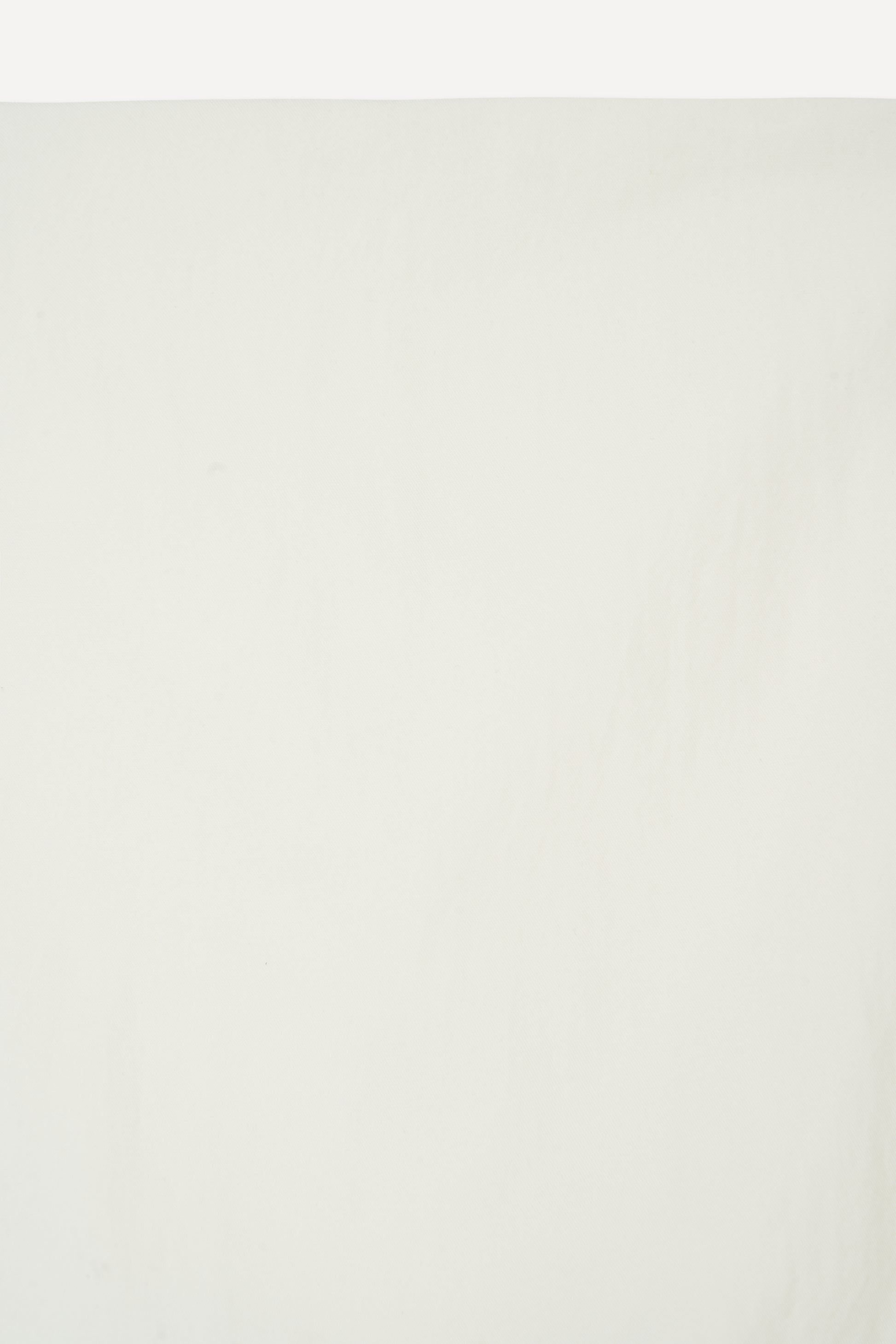 color_ivory