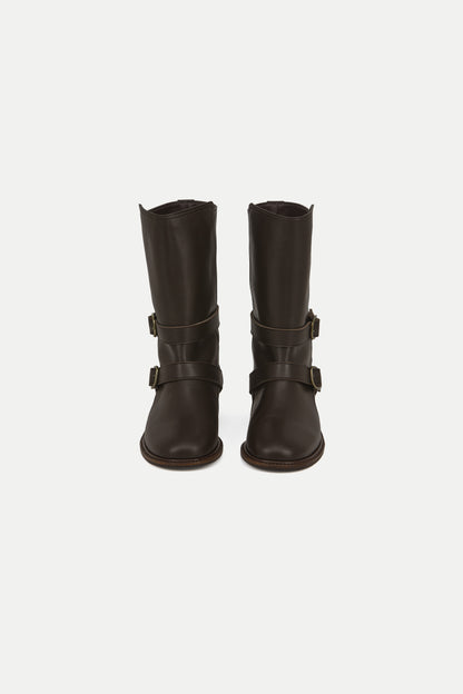 color_brown