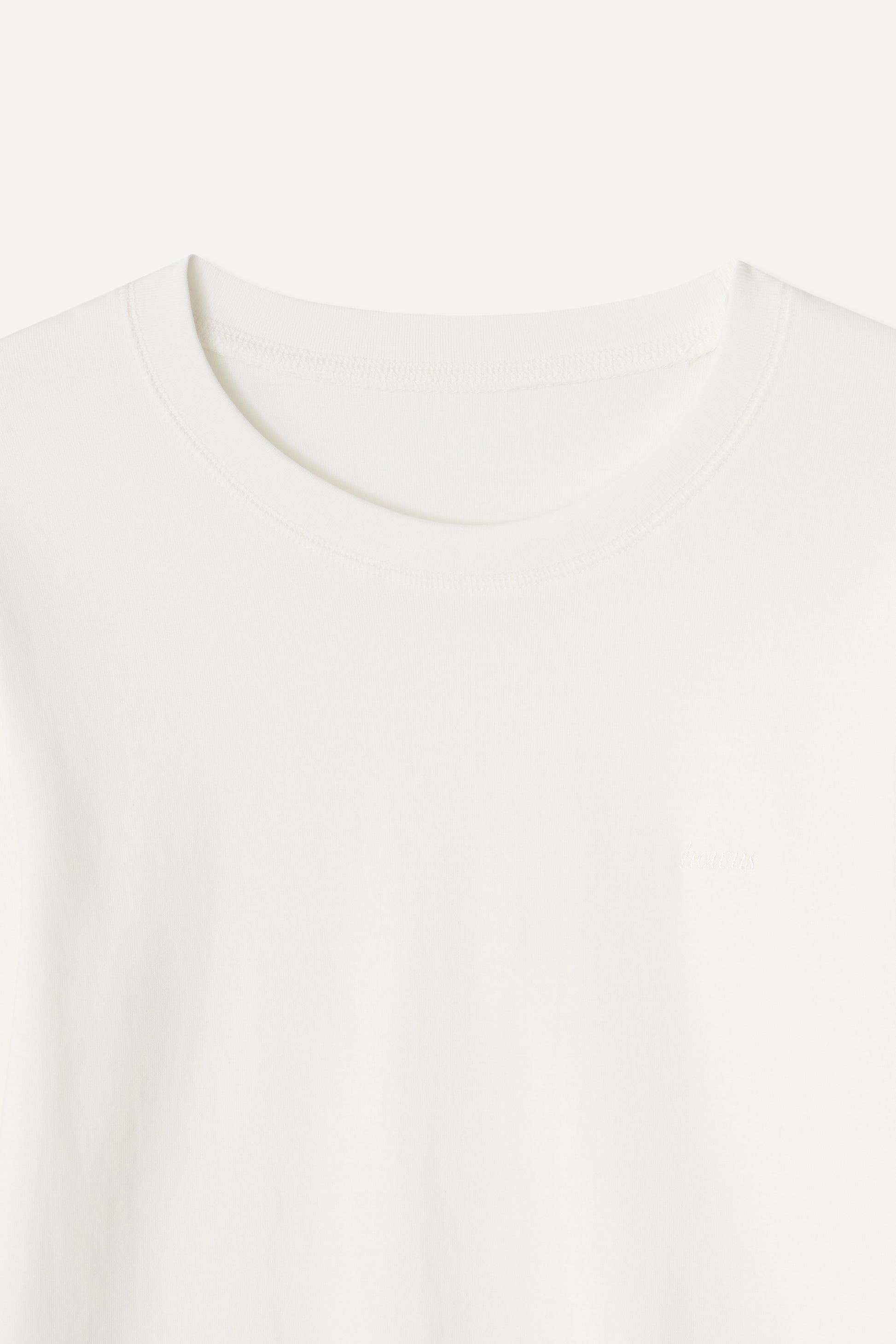 color_ivory