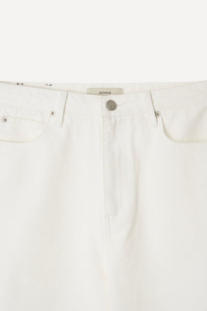 color_ivory