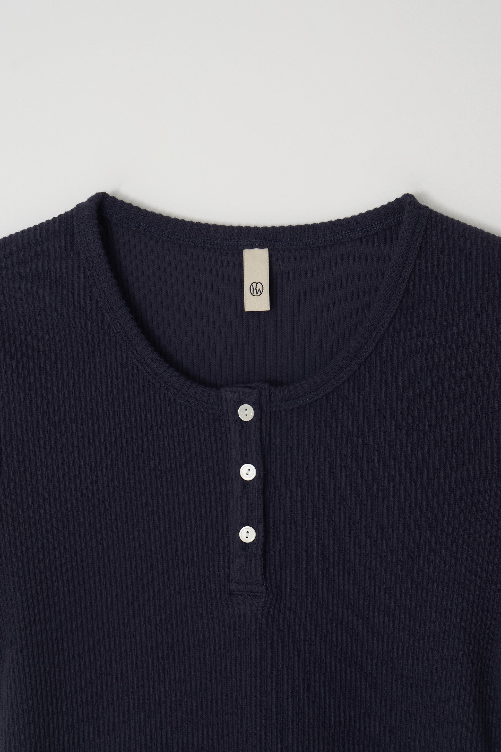 color_navy