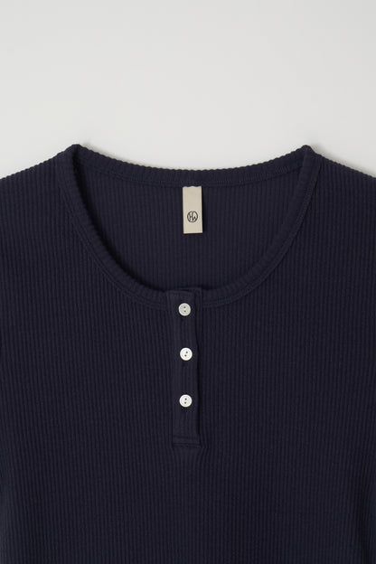 color_navy