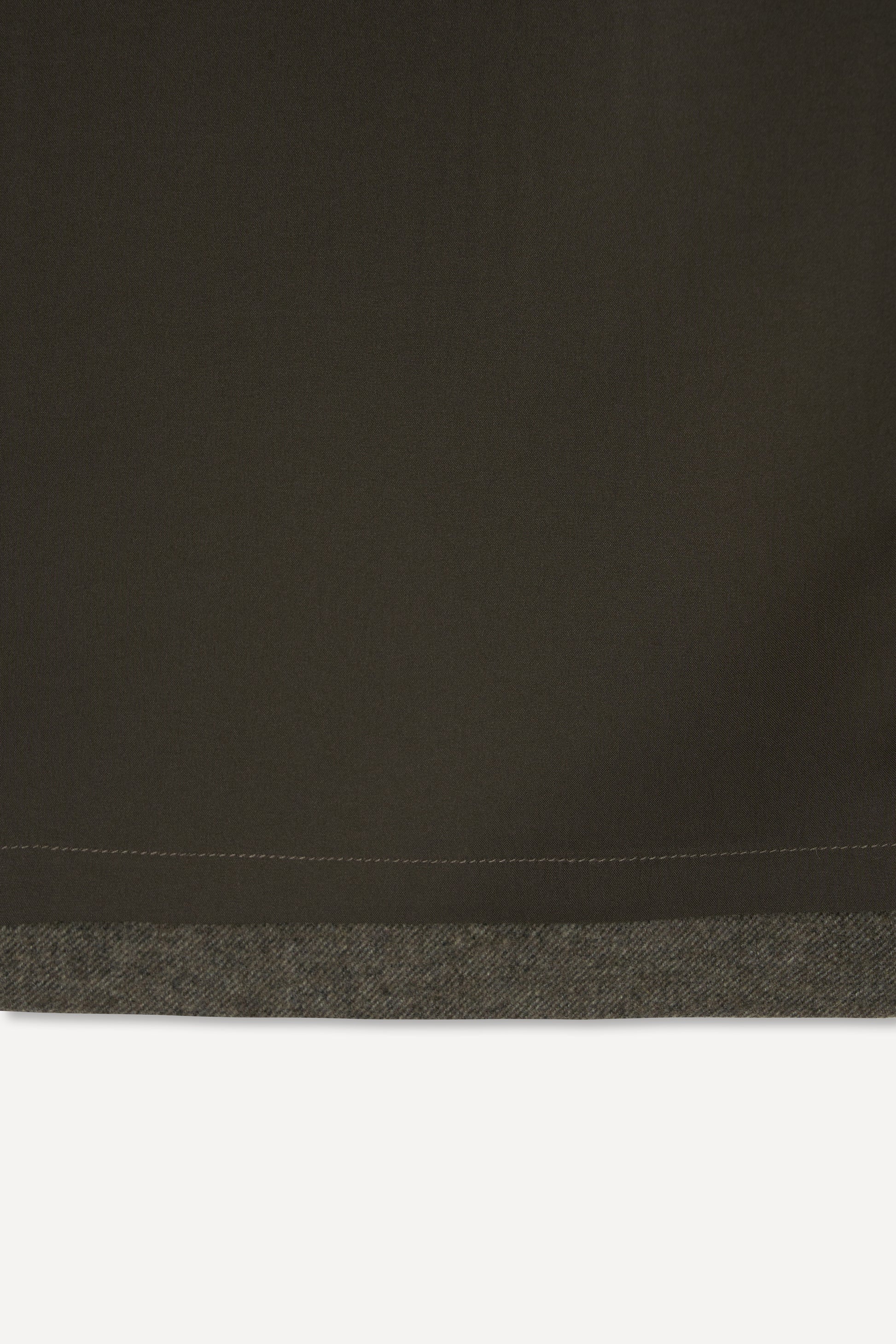 color_khaki_brown