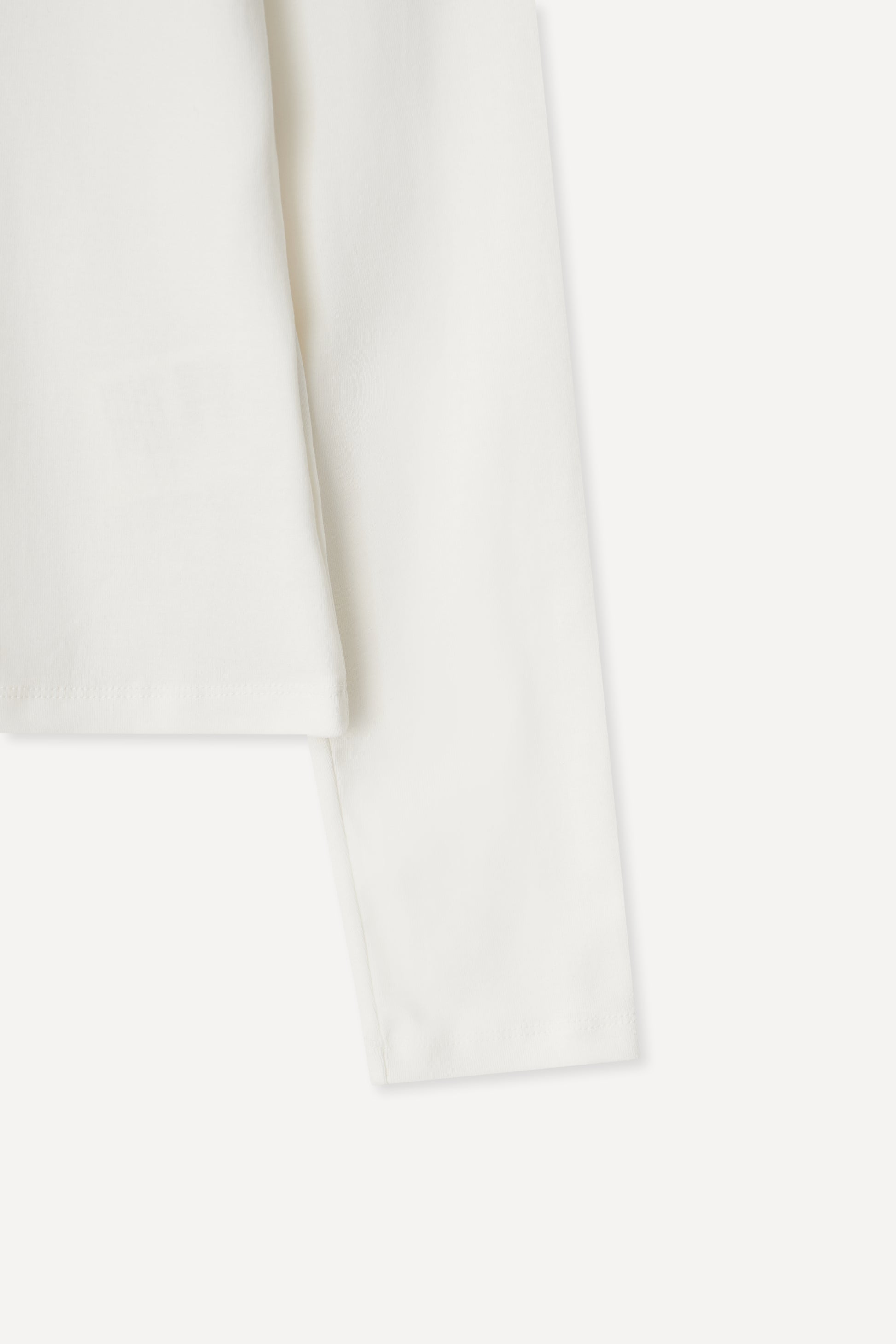 color_ivory