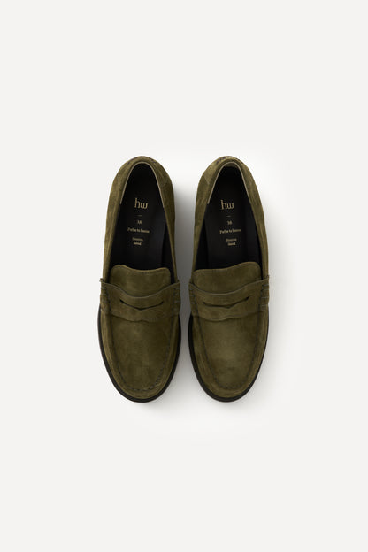 color_khaki