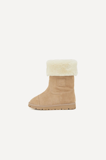 color_beige