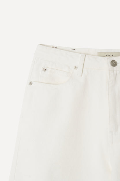color_ivory