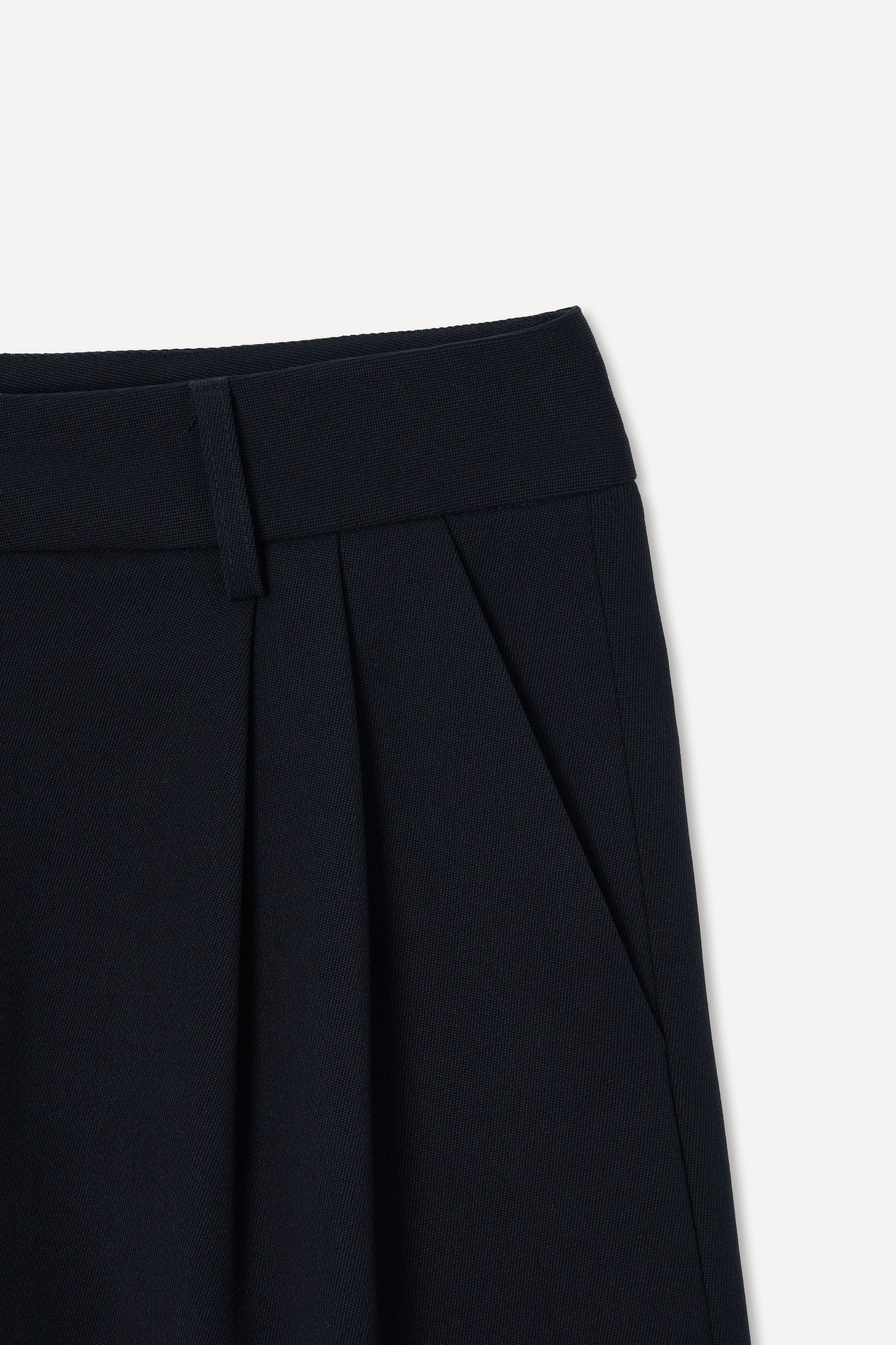 color_navy