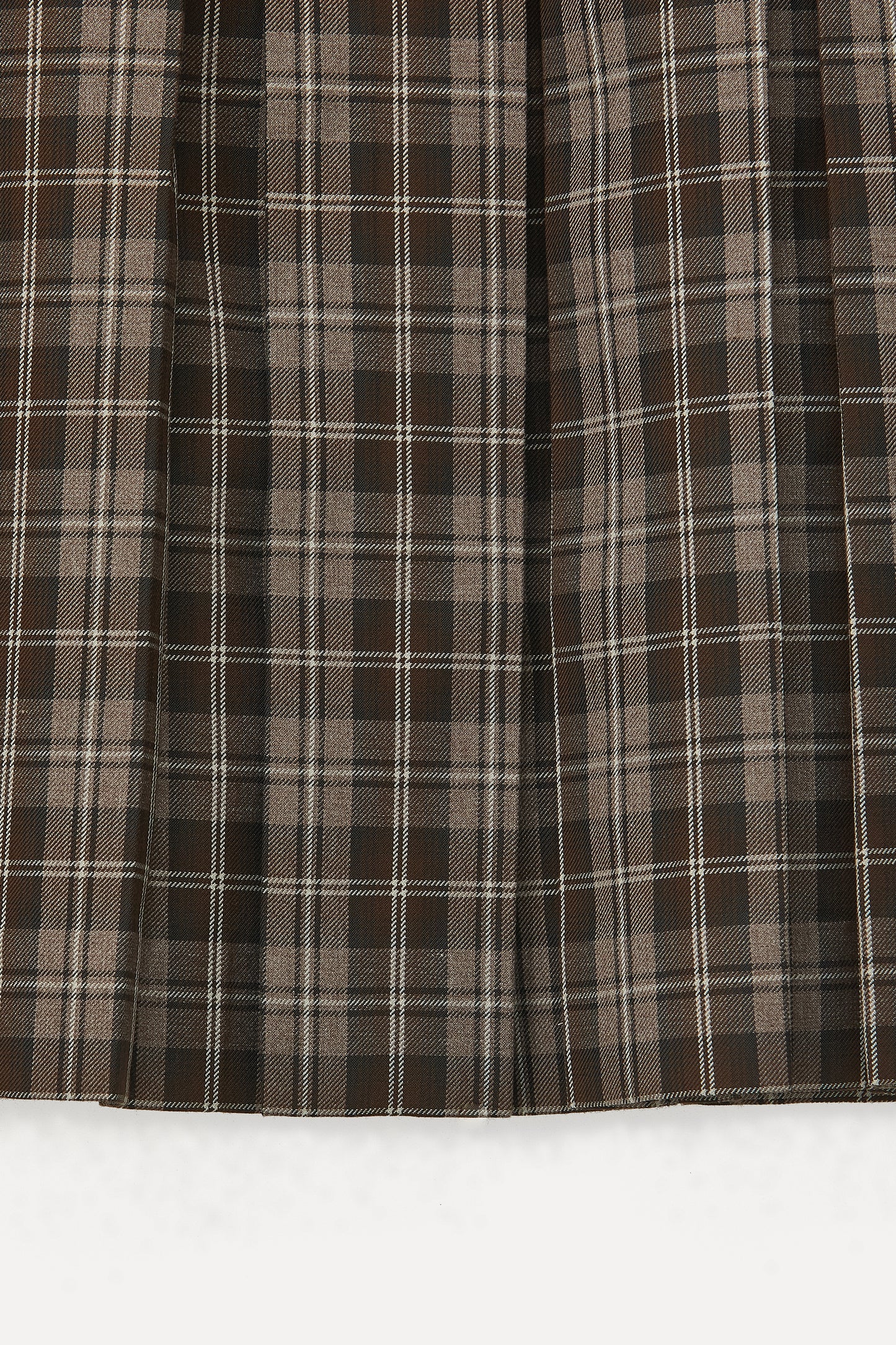 color_brown