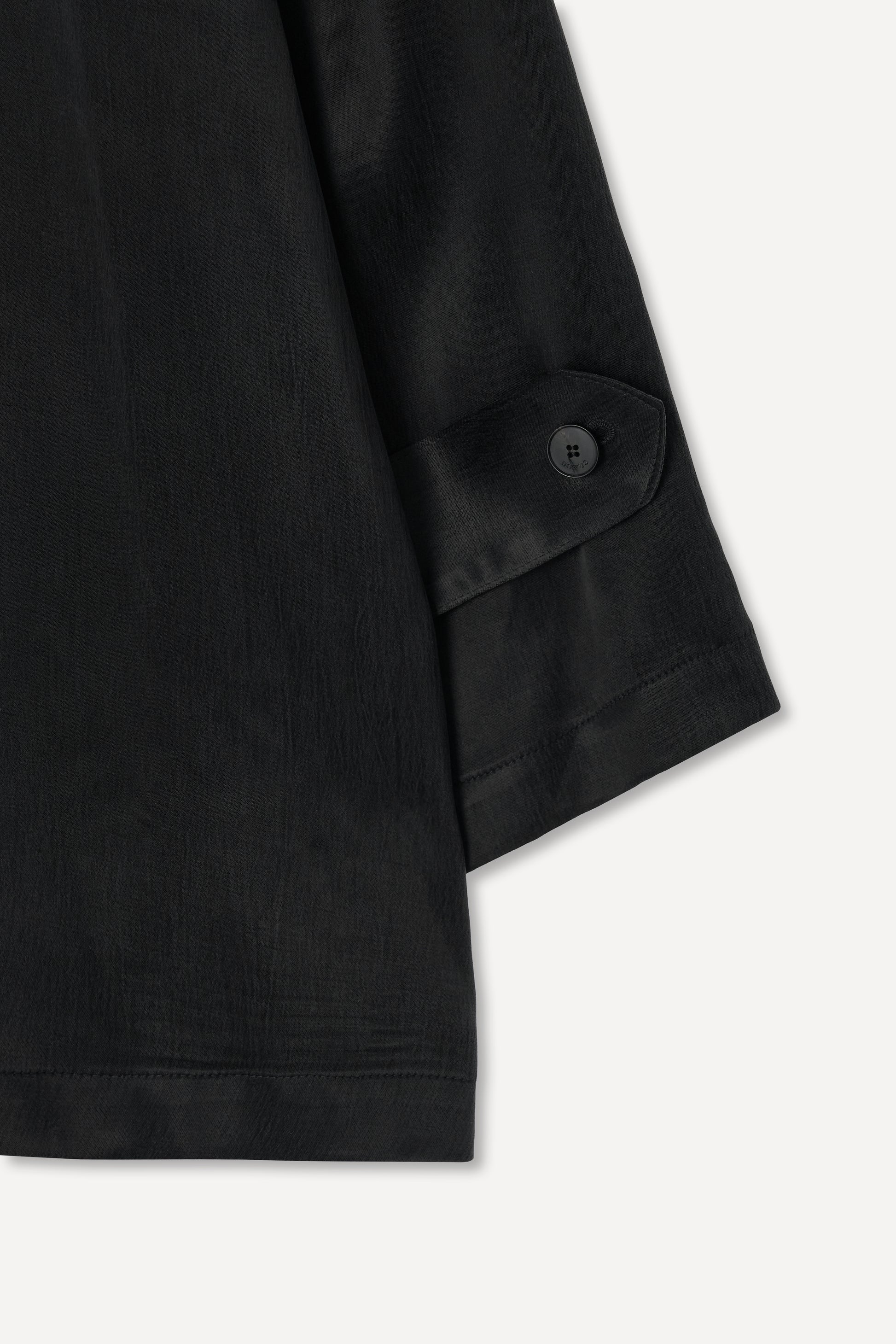 color_ash_black