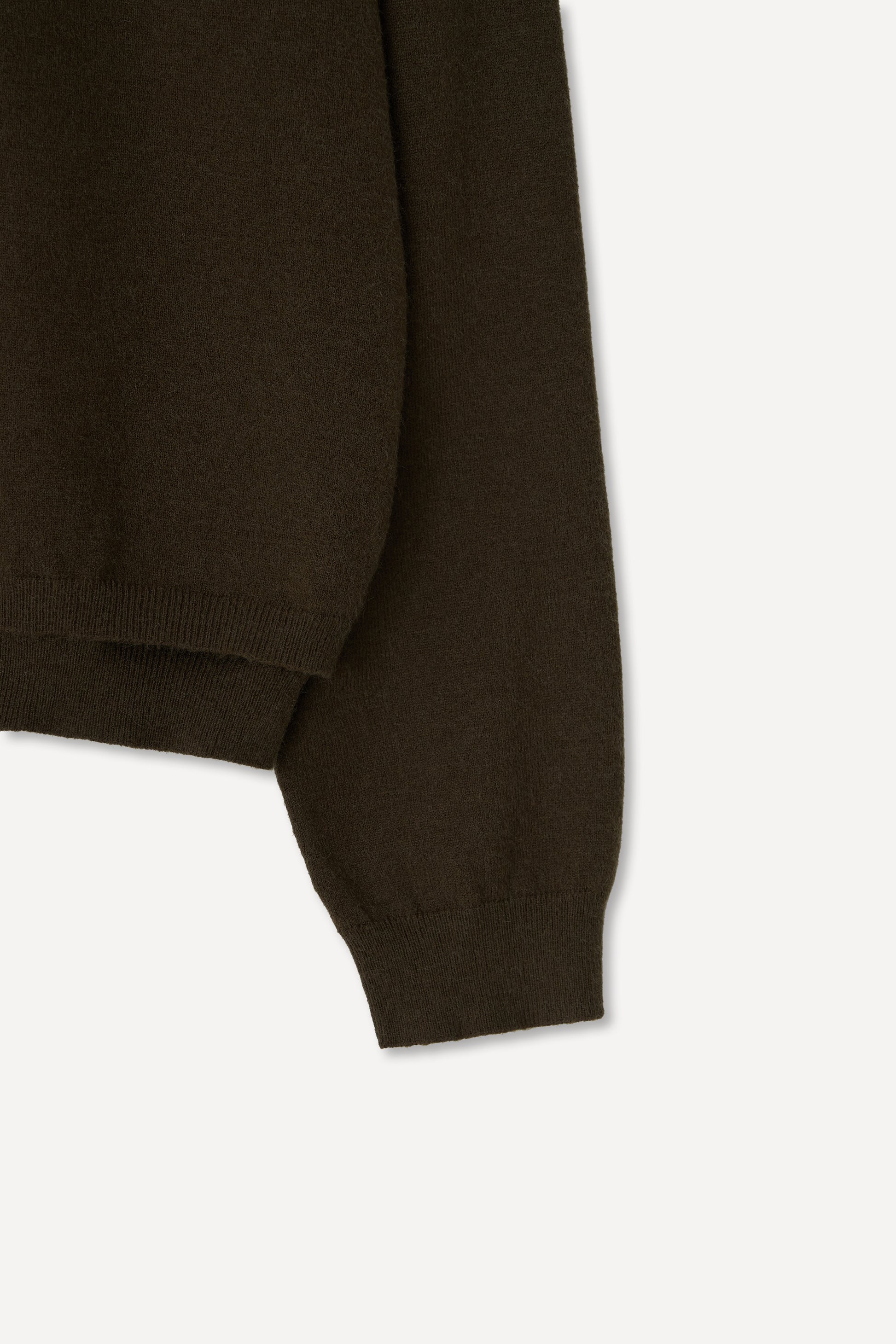 color_khaki