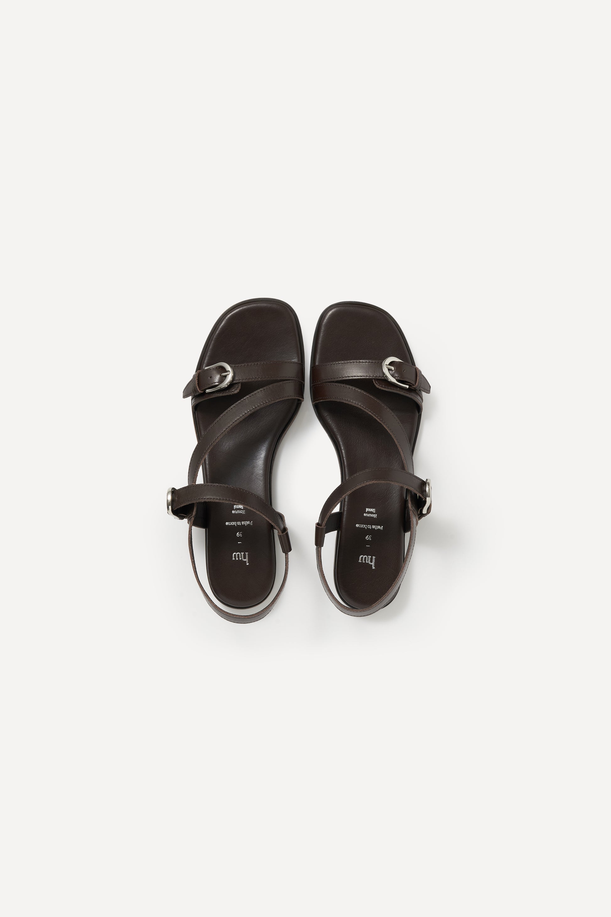 color_brown