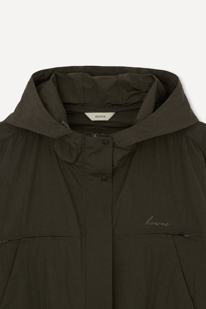 color_khaki