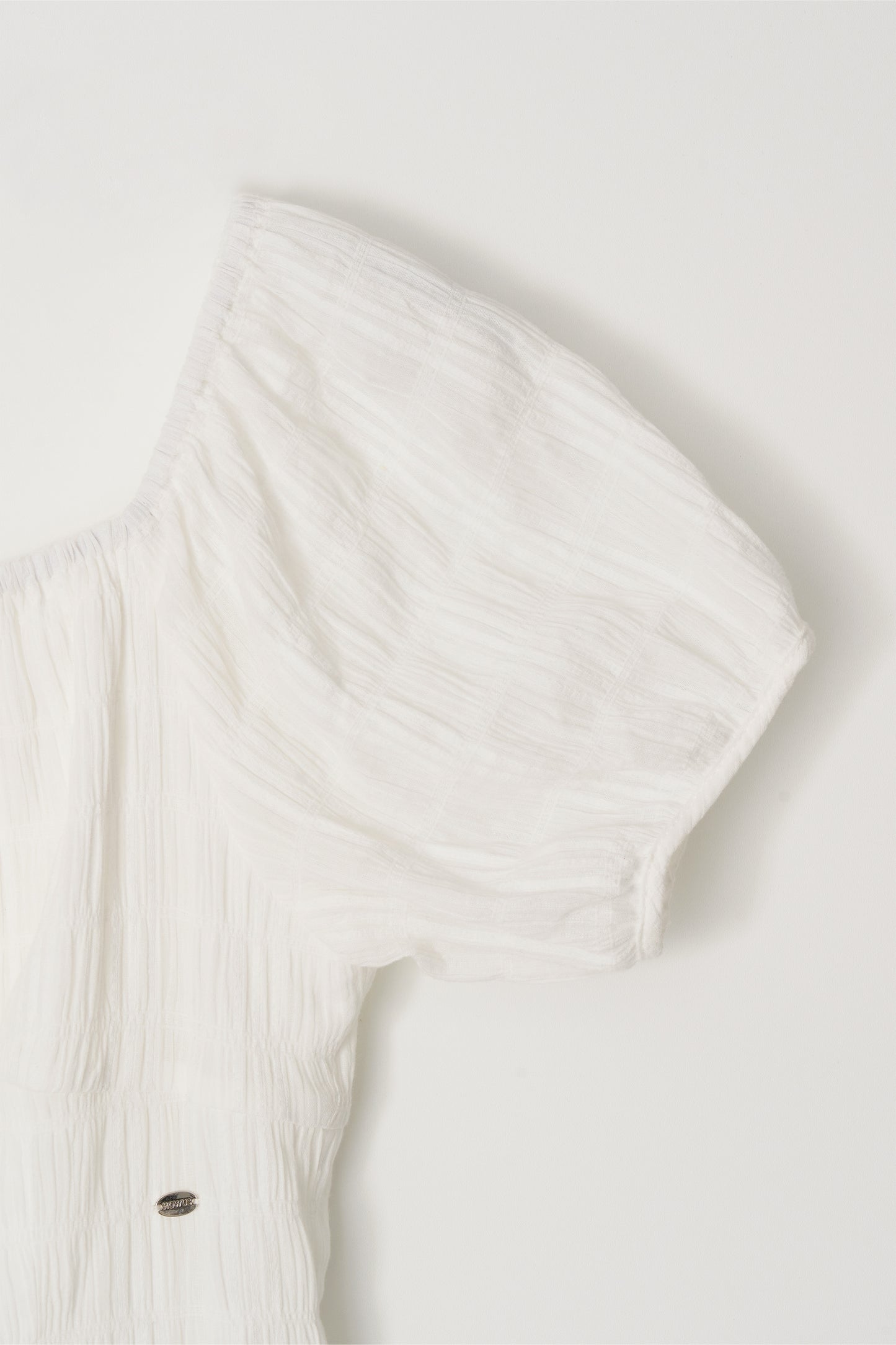 color_ivory