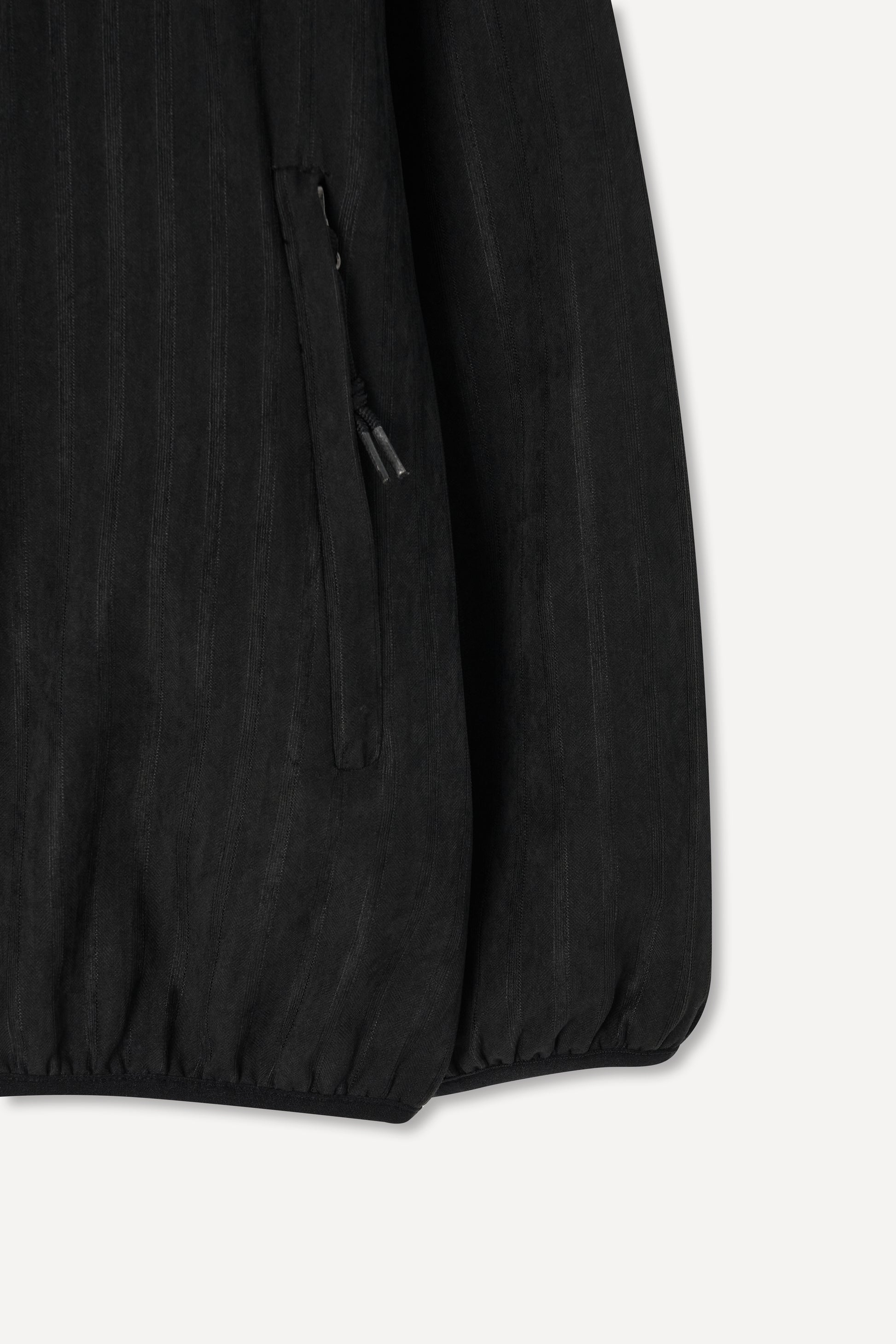 color_charcoal_black