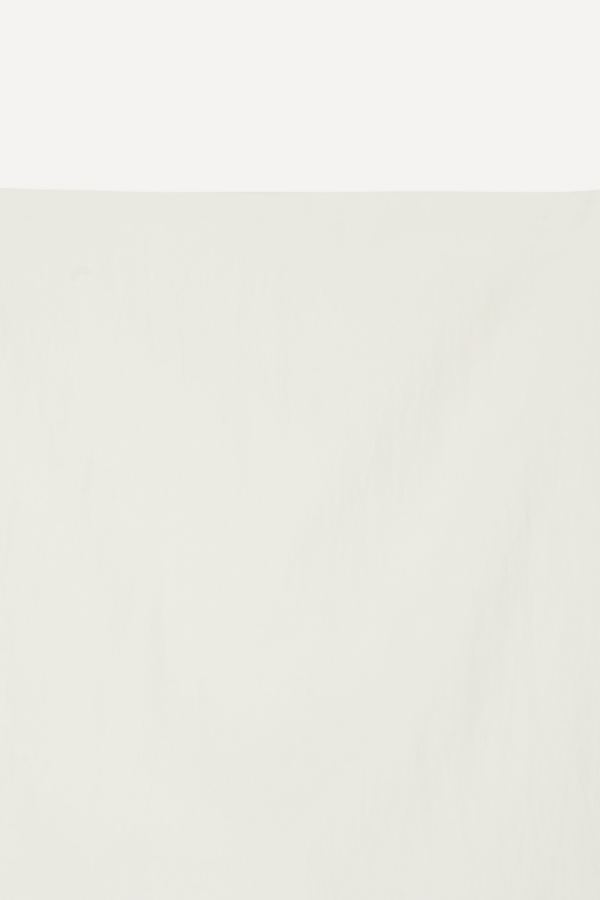 color_ivory