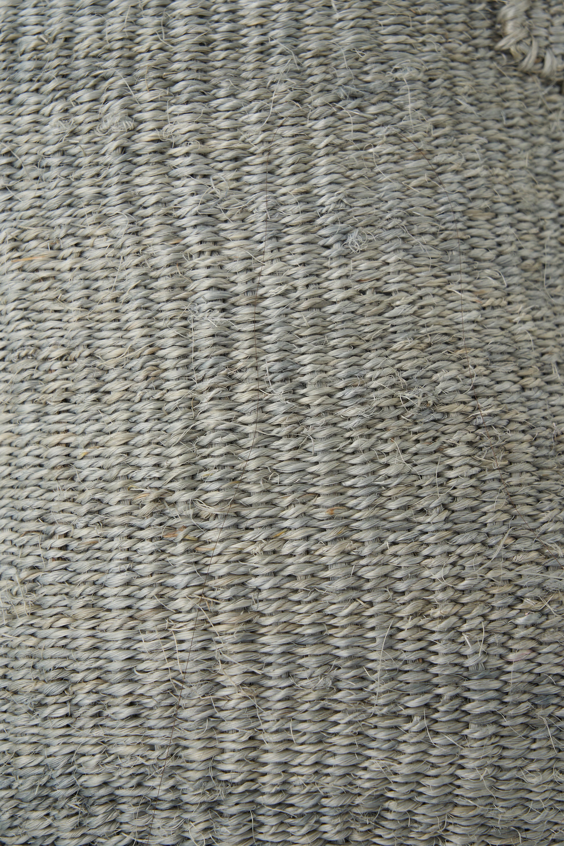 color_light_gray