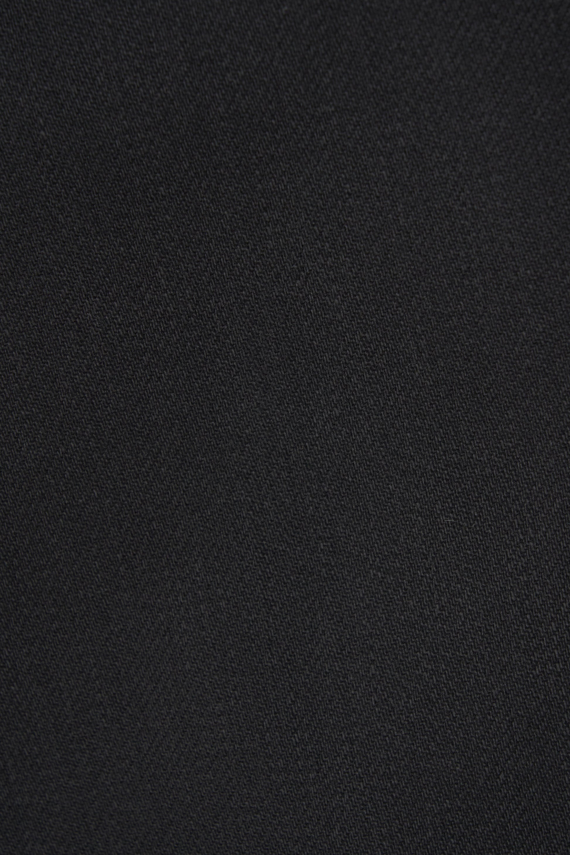 color_charcoal