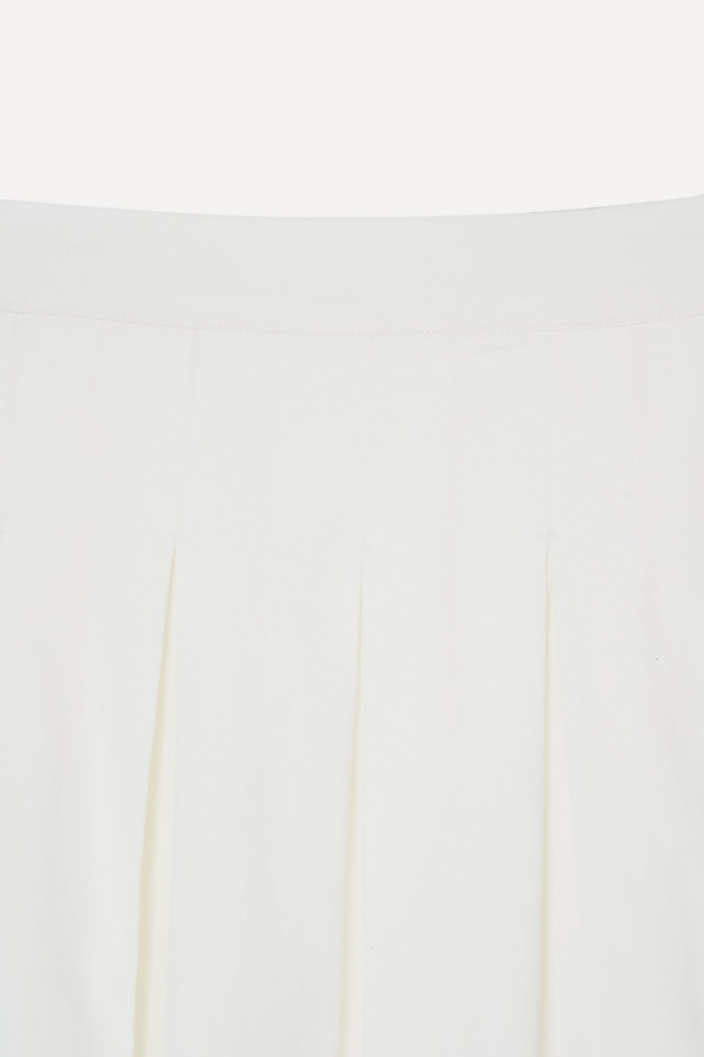 color_ivory