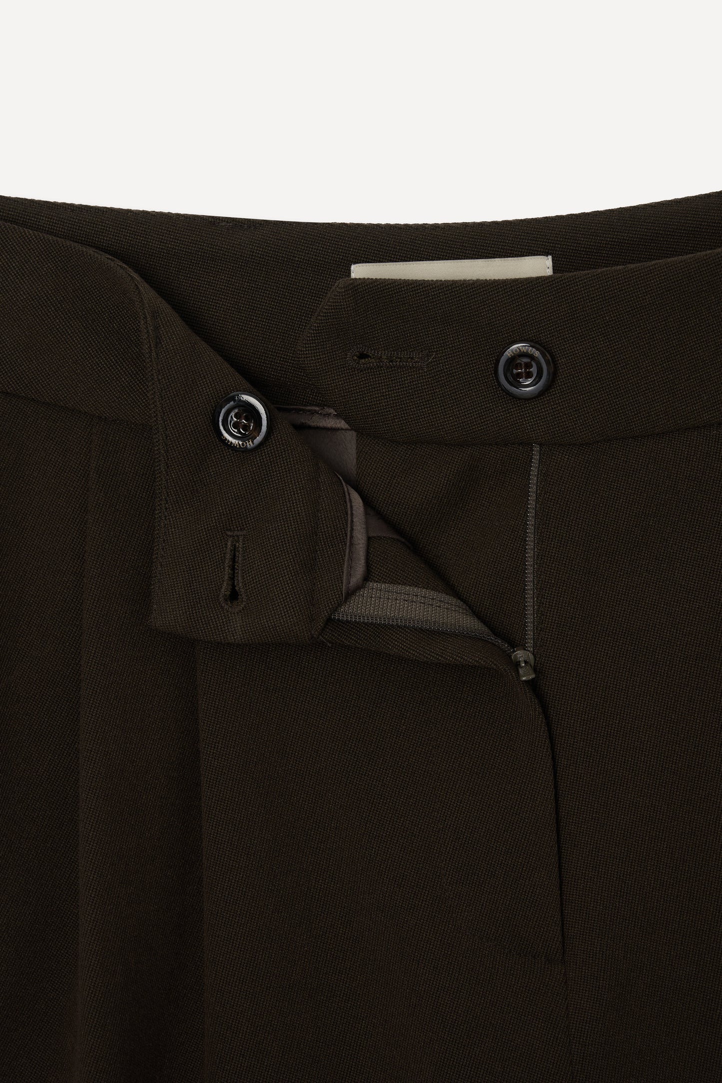 color_brown