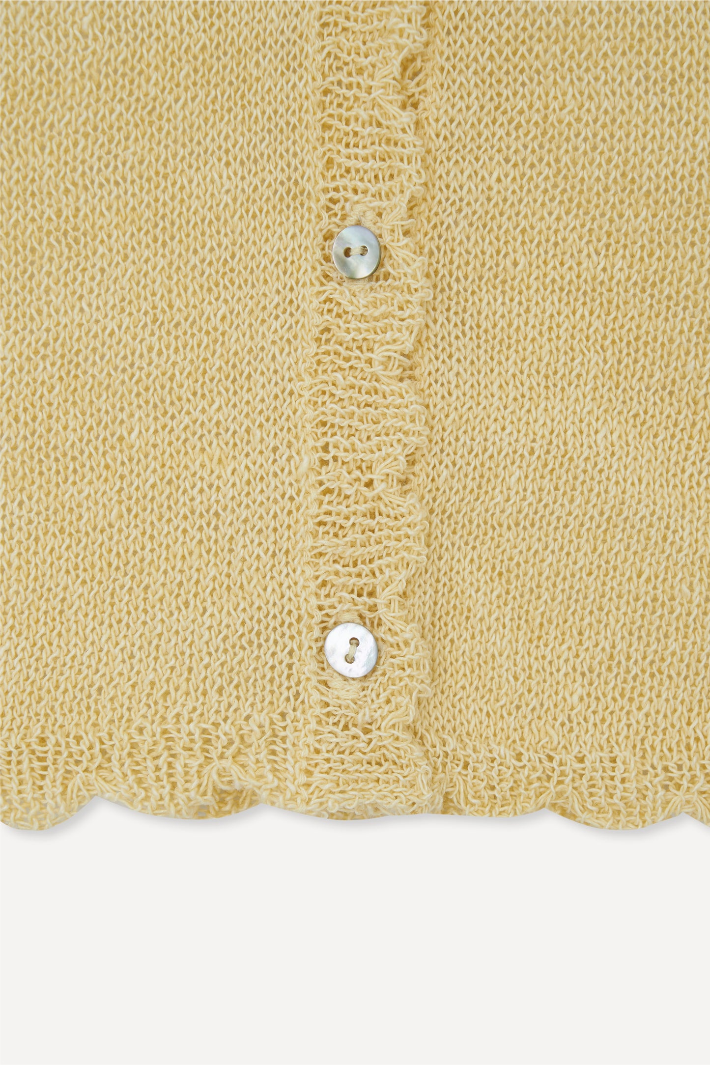 color_butter_yellow