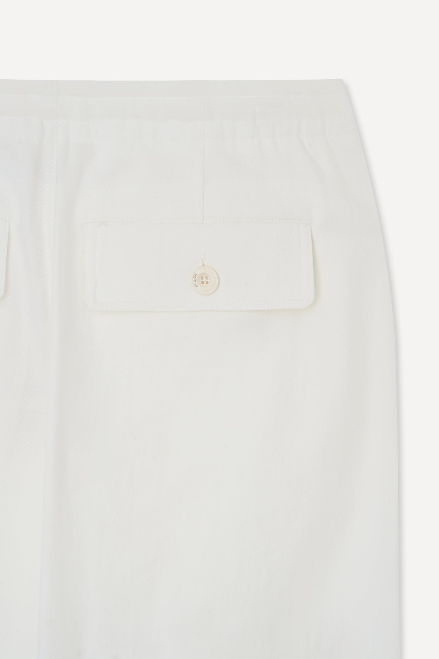 color_ivory