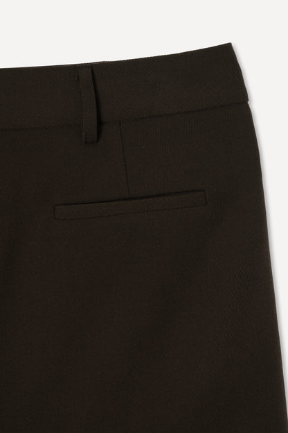 color_brown