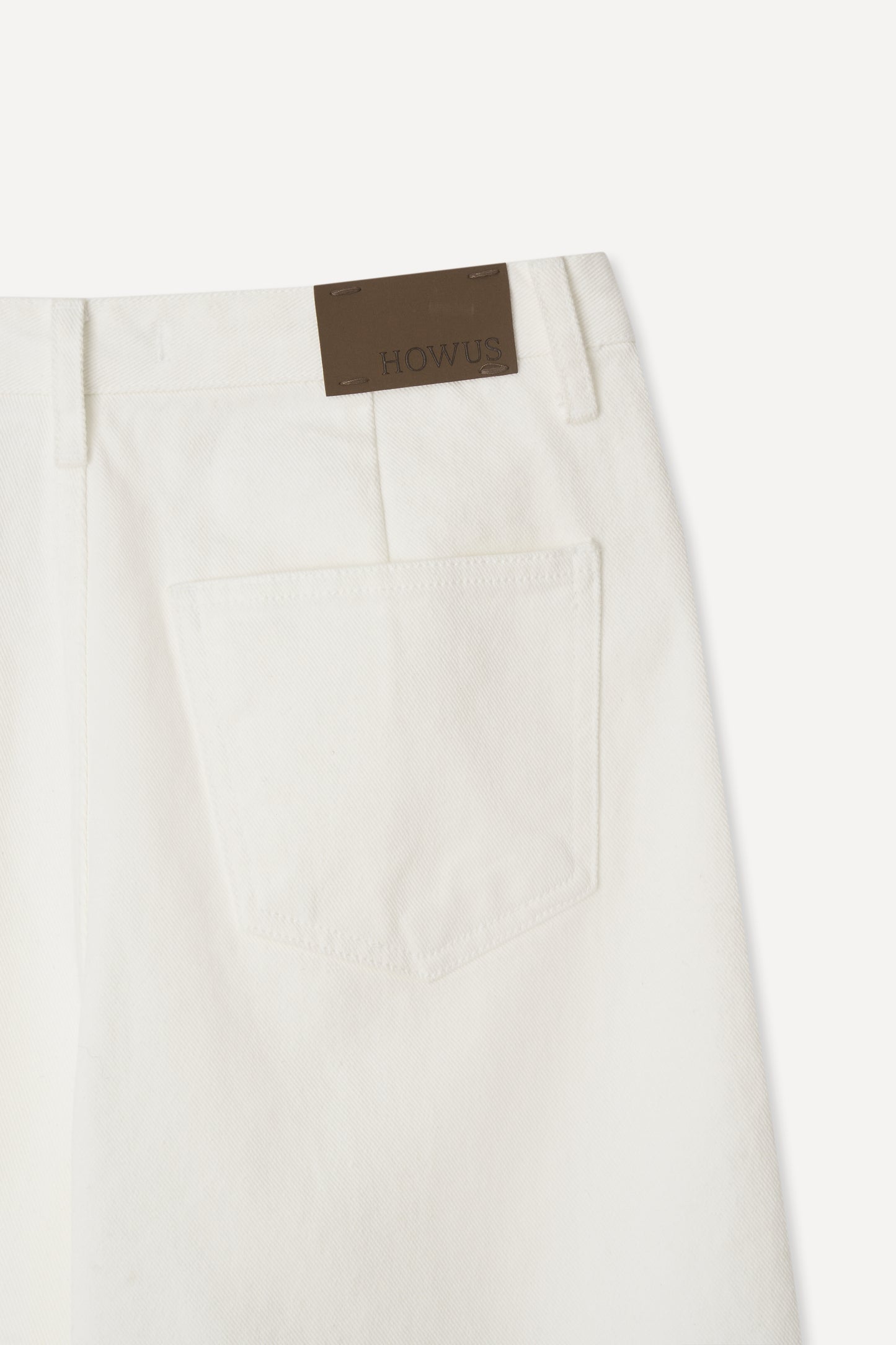 color_ivory