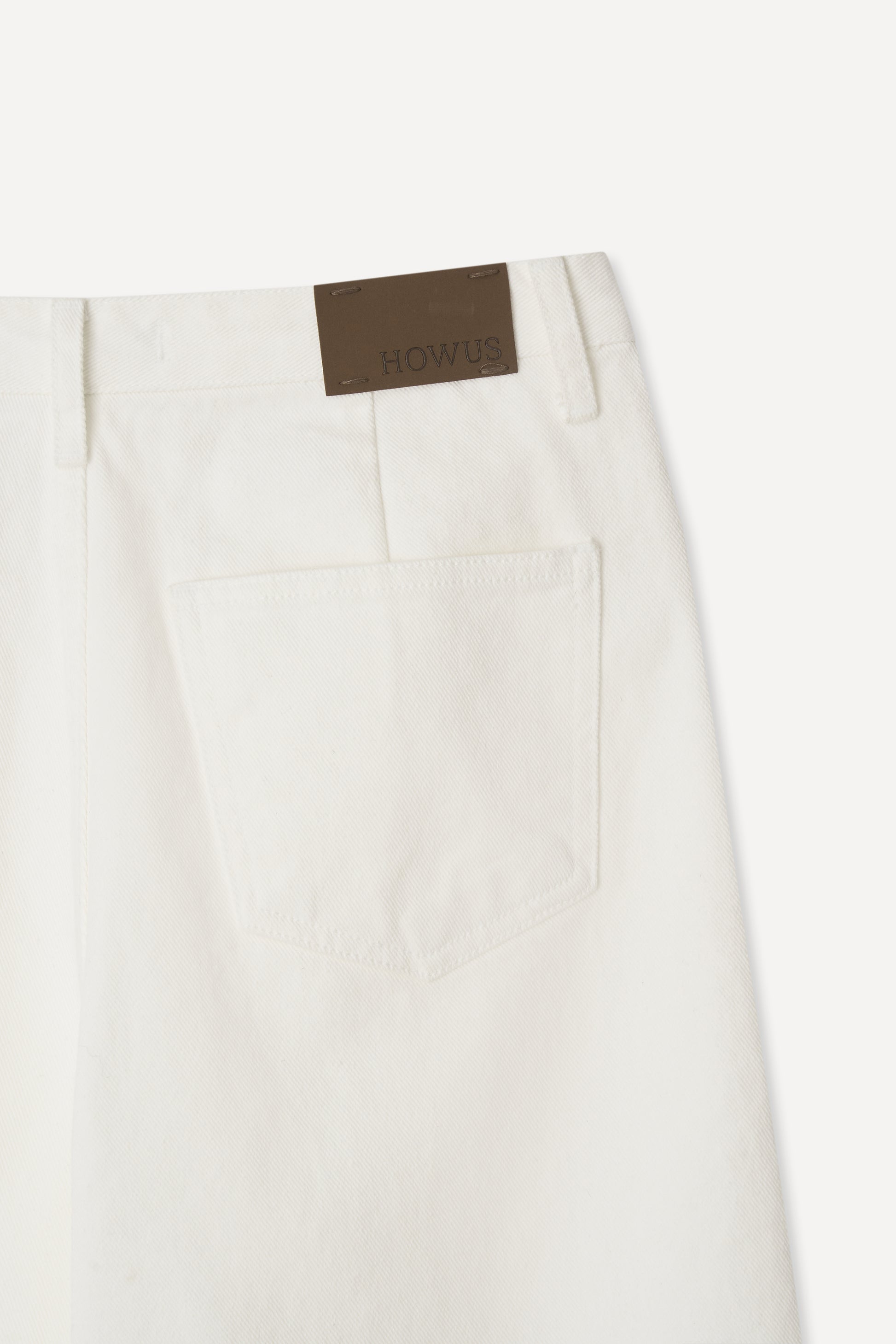 color_ivory
