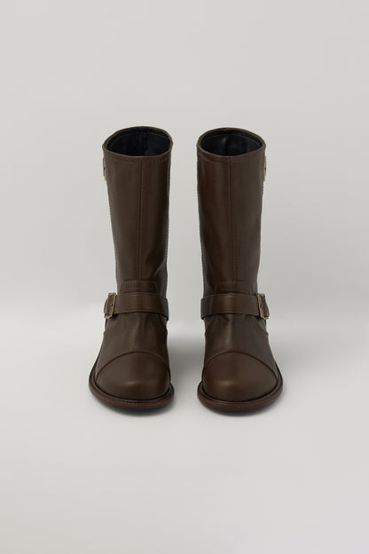 color_brown