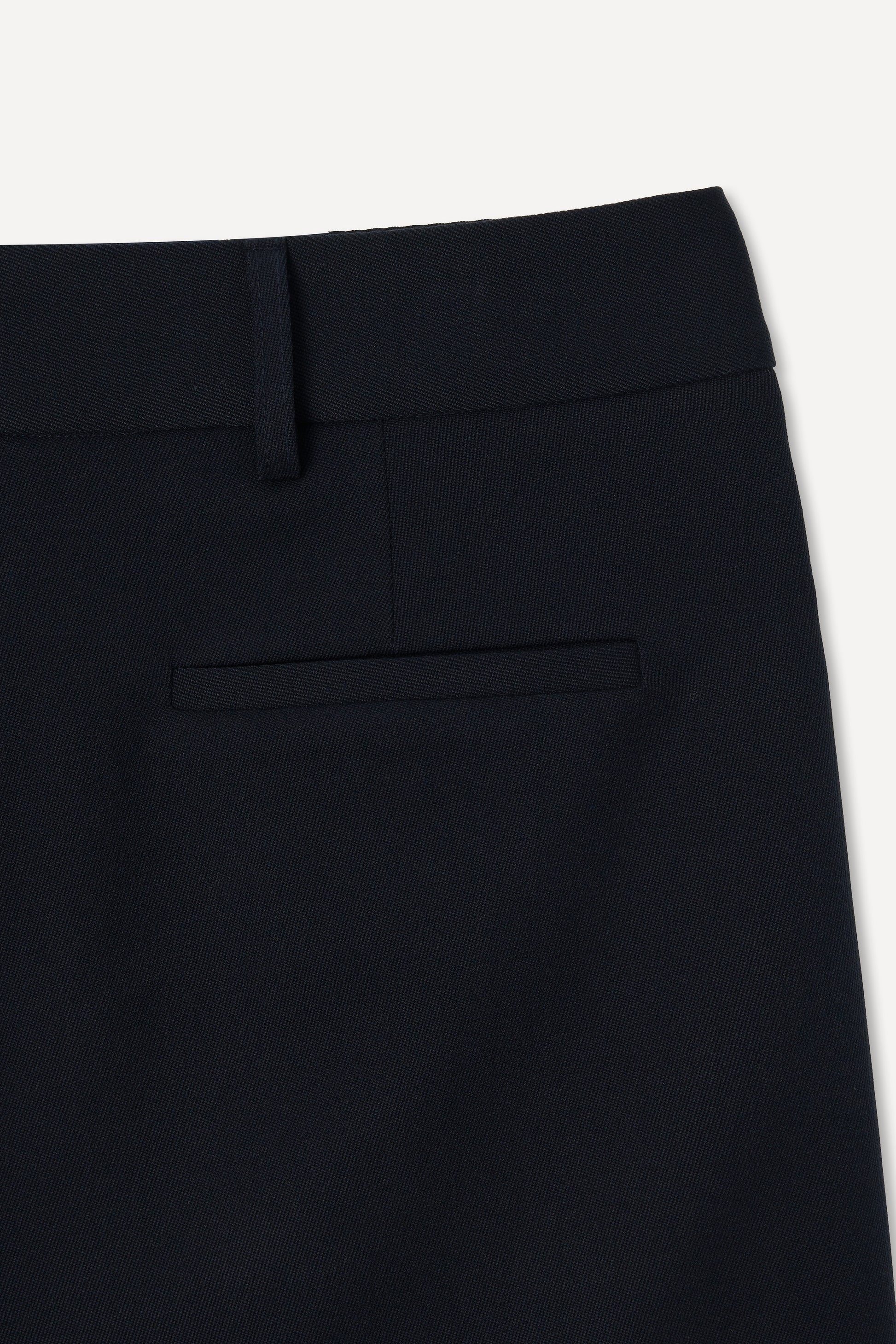 color_navy