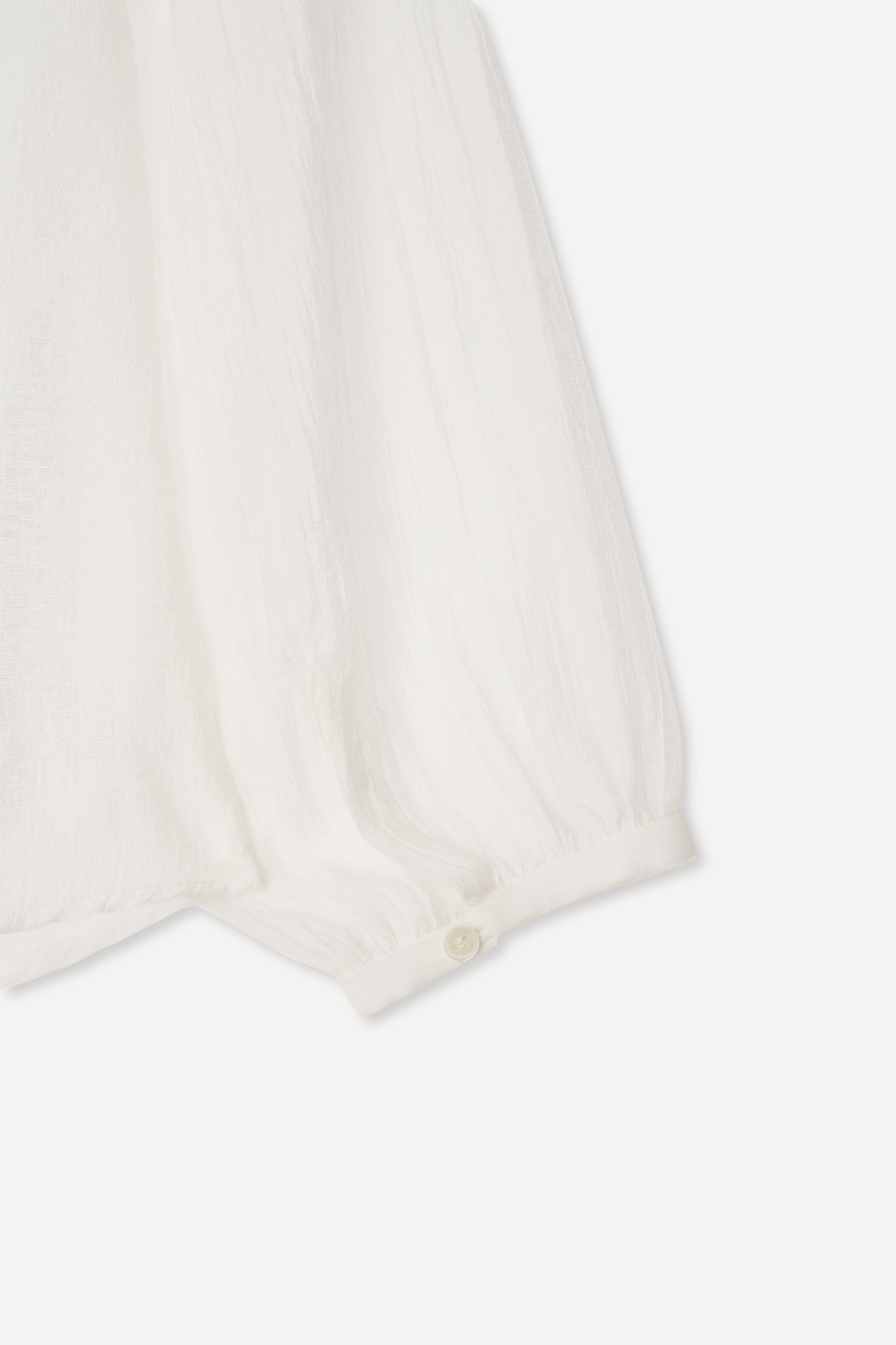 color_ivory