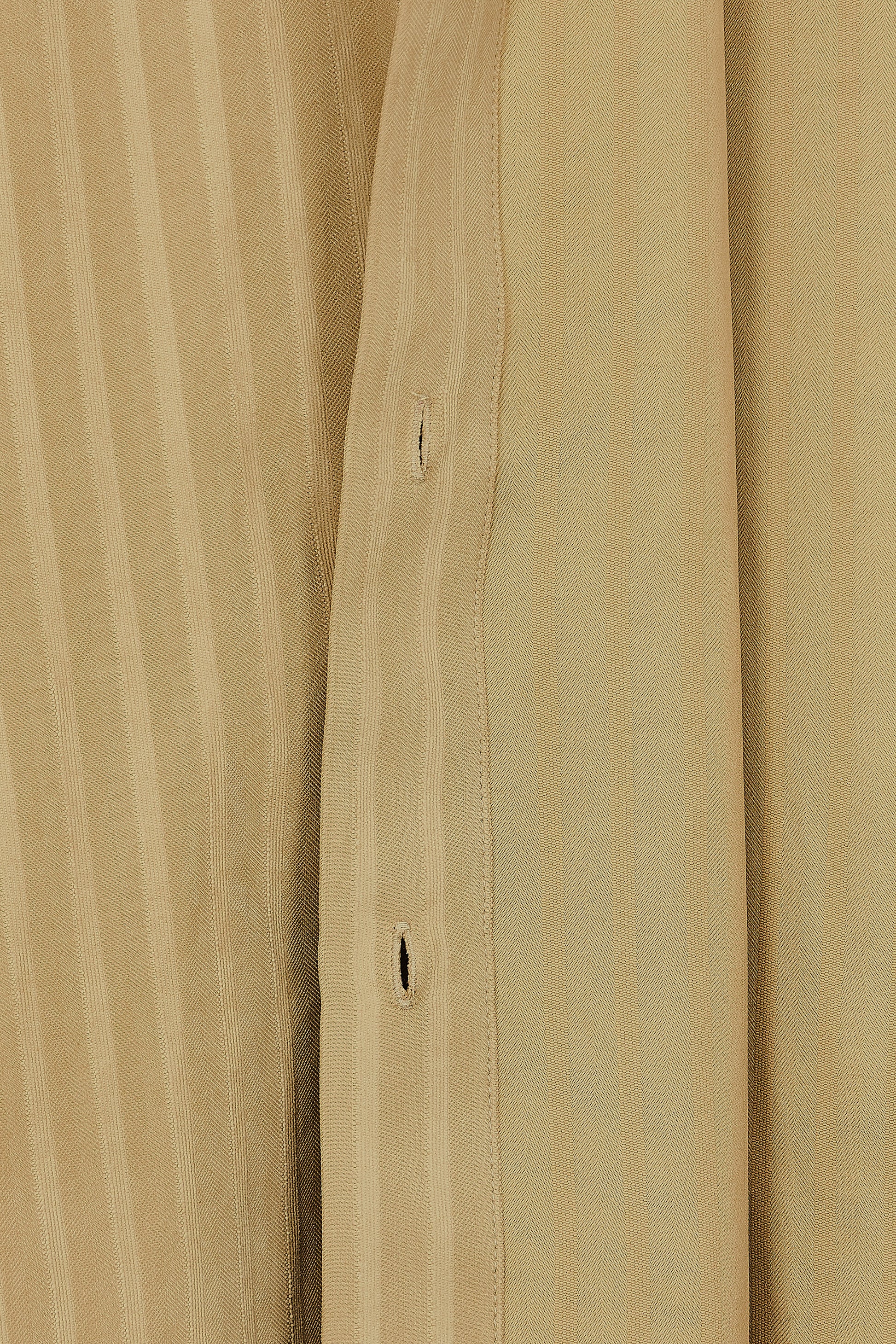 color_beige