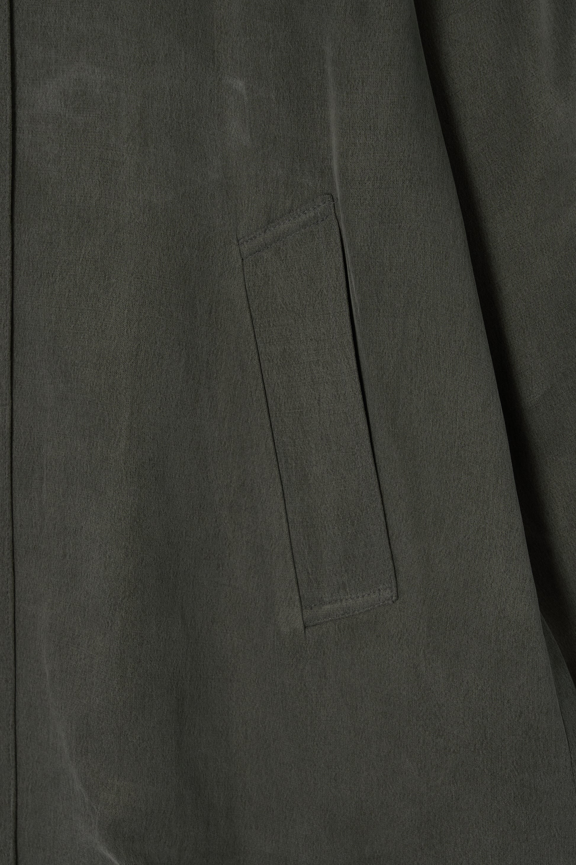color_ash_khaki